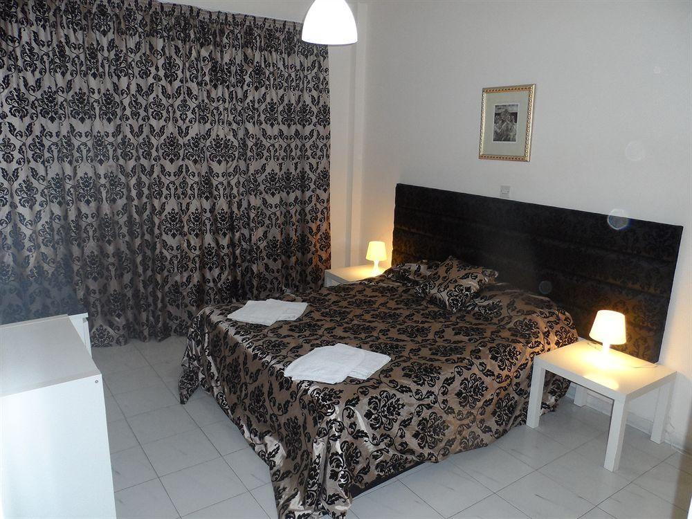 Geotanya Apartments Limasol Buitenkant foto